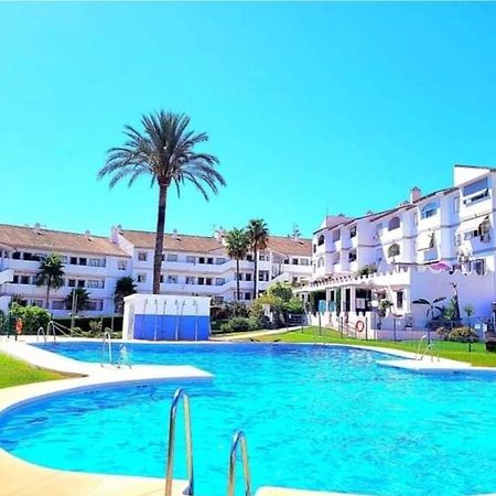 Apartamento En Mijas Con Terraza, Capacidad Para 5 Personas Con Piscina De Temporada Málaga Exterior foto